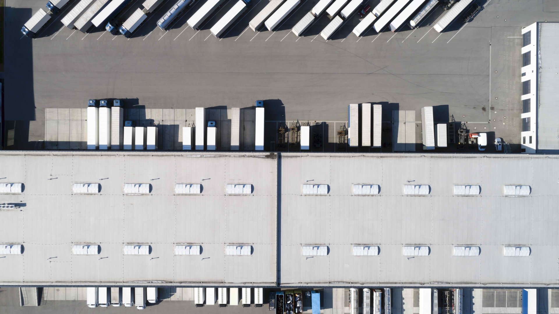 NIS Dachwartungskonzept | NIS Roof Management | Flachdach-Schutz mit System | Roof Protection Plan